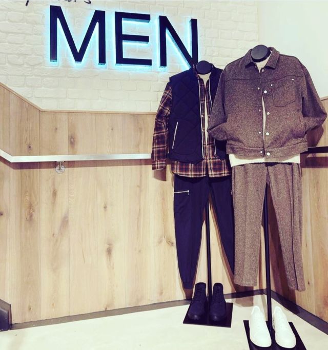 Looking Good 👌#valetstand #visual_merchandising #mensfashion